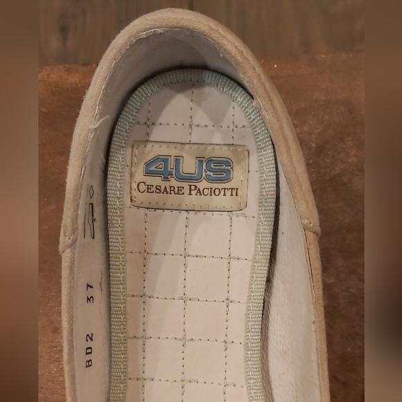 4US by Cesare Paciotti flats - Picture 2 of 8